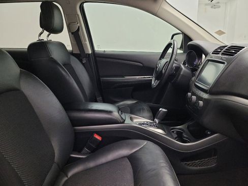 Used 2018 Dodge Journey Crossroad w/ Popular Equipment Group image 18