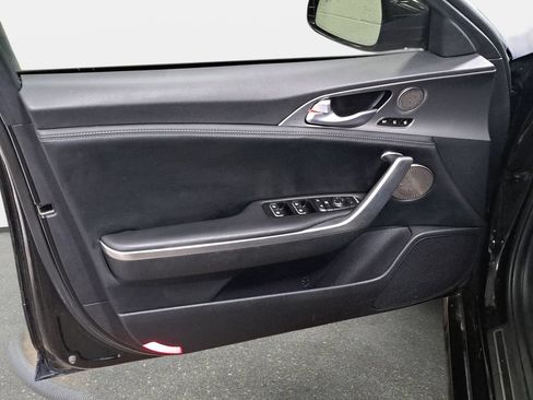 Used 2021 Kia Stinger GT2 AWD/4WD image 28