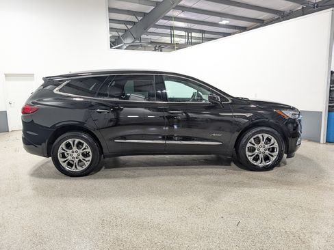 Used 2020 Buick Enclave Avenir w/ Trailering Package, 5000 lbs. AWD/4WD image 2