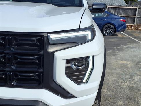 Used 2024 GMC Canyon Elevation w/ Convenience Package image 35