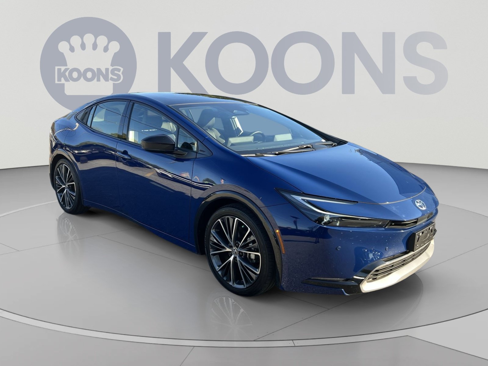 Used 2025 Toyota Prius Limited FWD image 10