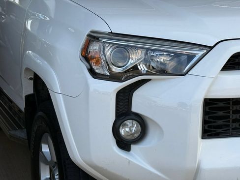 Used 2019 Toyota 4Runner SR5 Premium RWD image 4