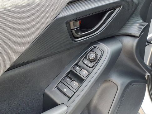 Certified 2024 Subaru Crosstrek 2.0i Premium image 4