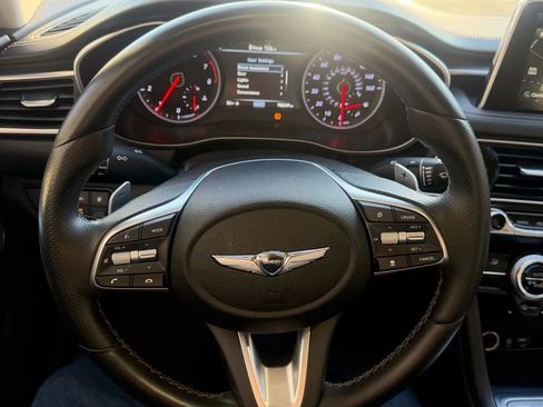 Used 2020 Genesis G70 2.0T w/ Elite Package image 12