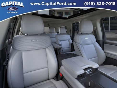 New 2026 Ford Expedition Platinum w/ Platinum Ultimate Package AWD/4WD image 10