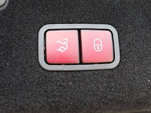 Used 2015 Mercedes-Benz S 550 Sedan image 57