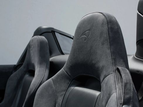 Used 2020 McLaren 720S Spider RWD image 20