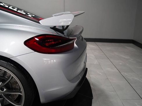 Used 2016 Porsche Cayman GT4 RWD image 37