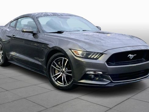 Used 2017 Ford Mustang GT Premium w/ Equipment Group 401A image 3