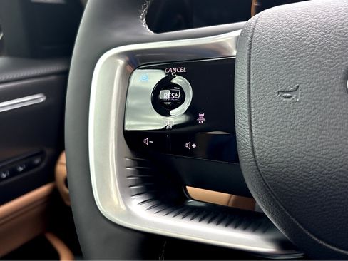 New 2026 INFINITI QX80 Luxe w/ Cargo Package image 18