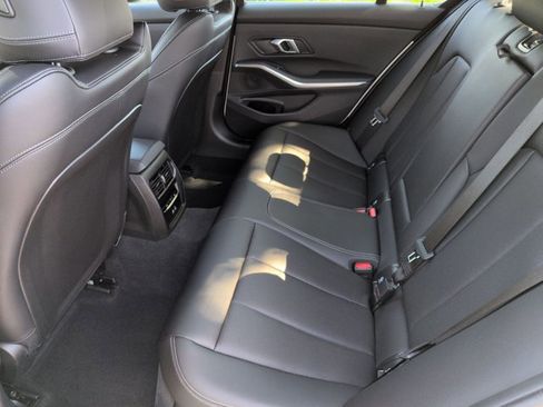 Used 2025 BMW 330i xDrive Sedan image 20