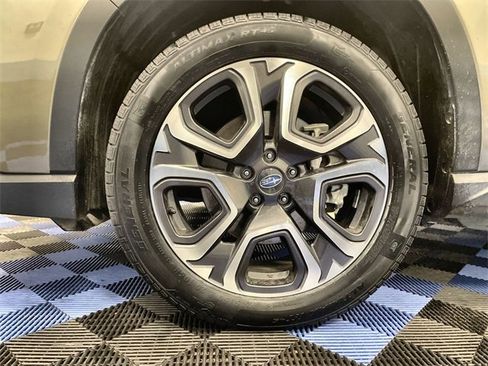 Used 2023 Subaru Ascent Limited w/ Technology Package image 10