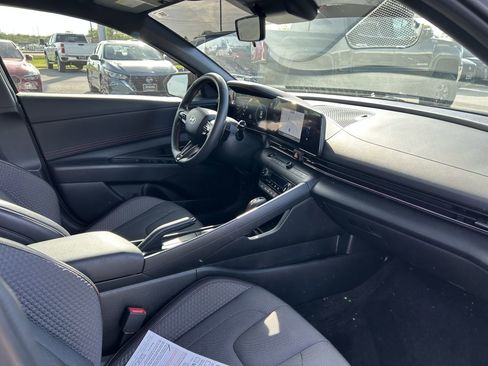 Used 2024 Hyundai Elantra N Line FWD image 12