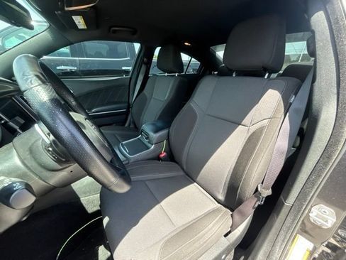 Used 2022 Dodge Charger SXT AWD/4WD image 11
