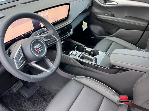 New 2026 Buick Envision Avenir image 8