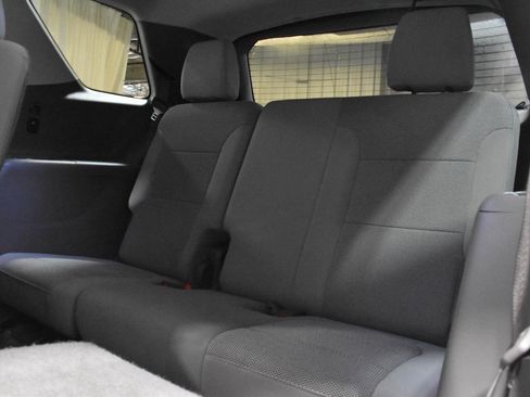 Used 2020 Chevrolet Traverse LT w/ LPO, Floor Liner Package image 8