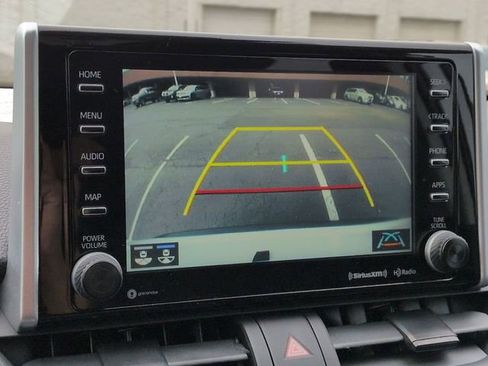 Certified 2021 Toyota RAV4 XLE w/ Convenience Package AWD/4WD image 23