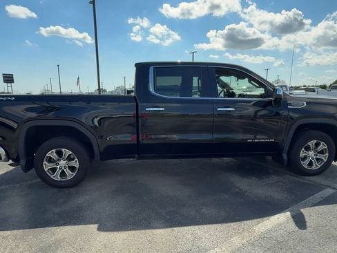 Used 2022 GMC Sierra 1500 SLT w/ Max Trailering Package AWD/4WD image 9