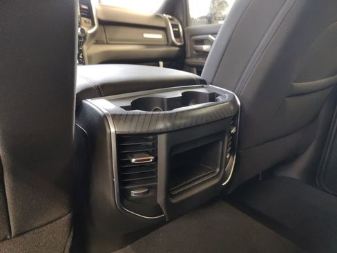 New 2025 RAM 2500 Big Horn AWD/4WD image 29