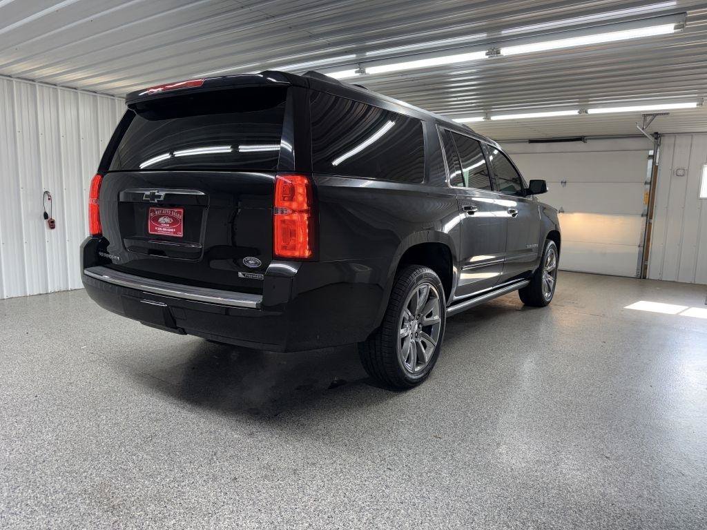 Used 2017 Chevrolet Suburban Premier AWD/4WD image 6