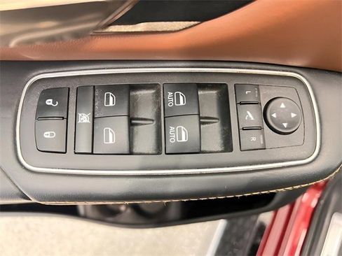 Used 2022 RAM 1500 Limited w/ Body Color Bumper Group image 15