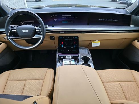 New 2026 Cadillac Escalade IQL Sport 2 image 20