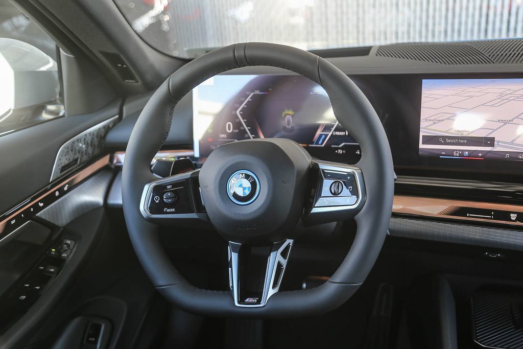 New 2027 BMW i5 eDrive40 w/ M Sport Package RWD image 12