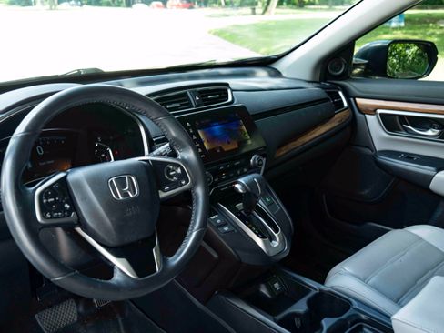 Used 2019 Honda CR-V Touring image 16