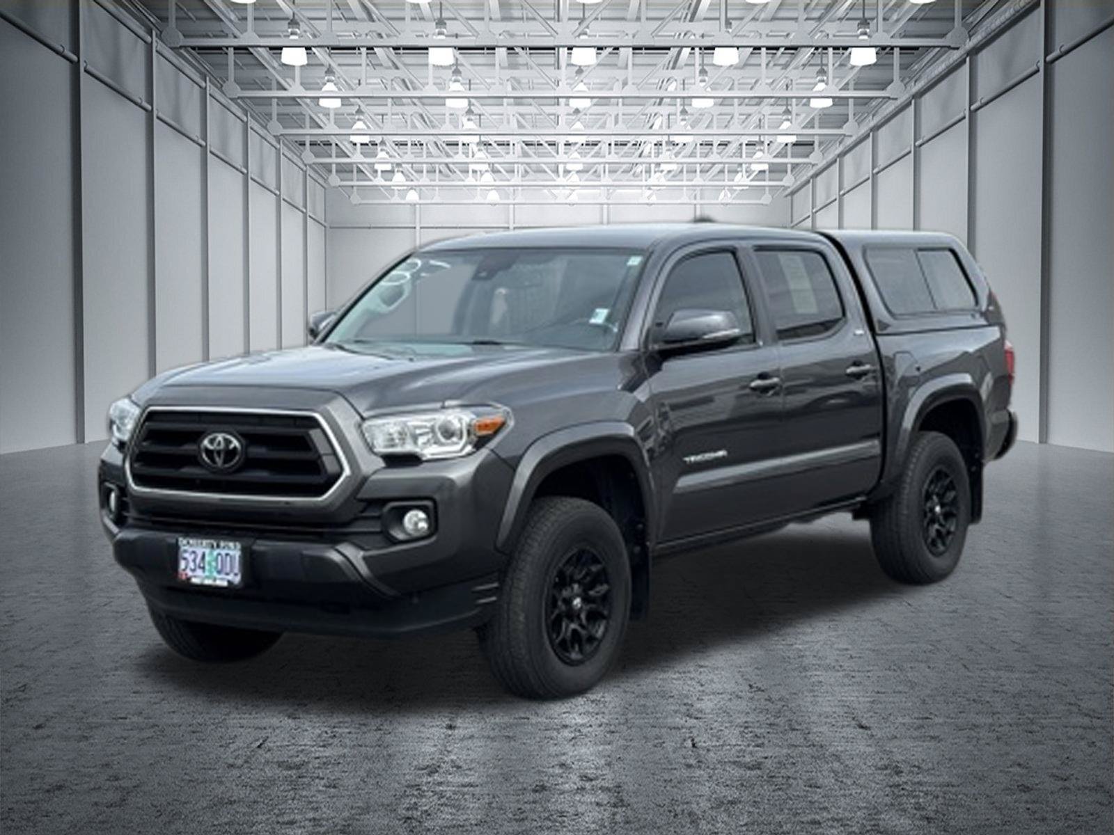 Used 2022 Toyota Tacoma SR5 AWD/4WD image 6