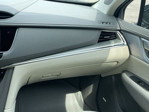 Certified 2023 Cadillac XT5 Premium Luxury w/ LPO, Floor Liner Package AWD/4WD image 16
