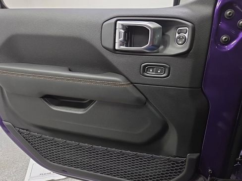 New 2026 Jeep Gladiator Sahara image 30