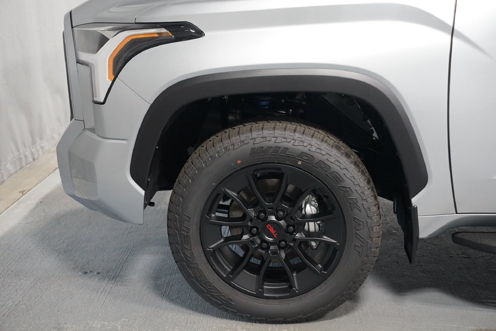 New 2026 Toyota Tundra Limited w/ TRD Off-Road Package AWD/4WD image 5