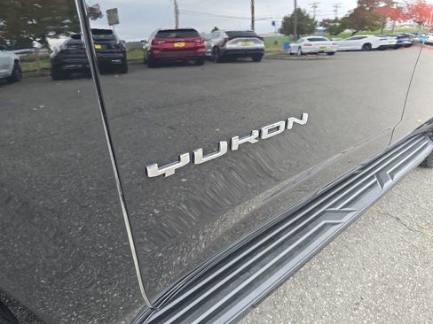 Certified 2024 GMC Yukon XL SLE image 35