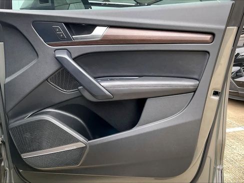 Used 2023 Audi Q5 2.0T Premium Plus w/ Premium Plus Package image 20