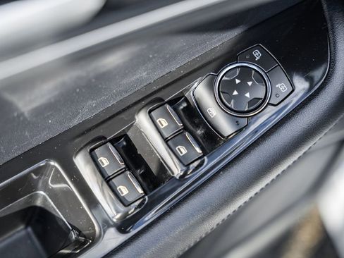 Used 2016 Ford Edge SEL w/ Equipment Group 201A image 36