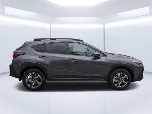 New 2026 Subaru Crosstrek 2.0i Premium image 2