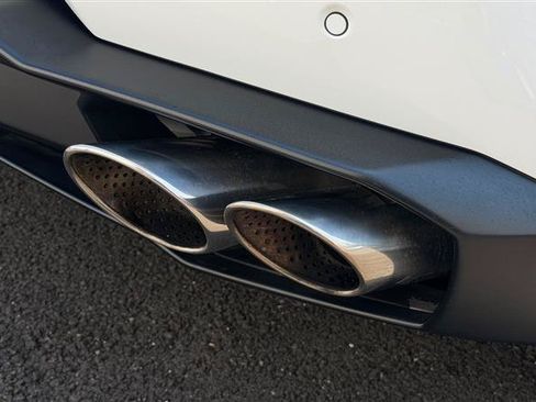 Used 2019 Lamborghini Huracan LP 580-2 RWD image 25