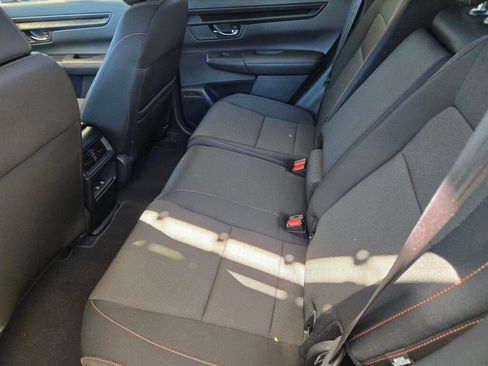 Used 2025 Honda CR-V Sport image 17