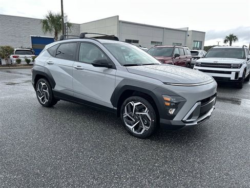 New 2026 Hyundai Kona SEL Premium image 2