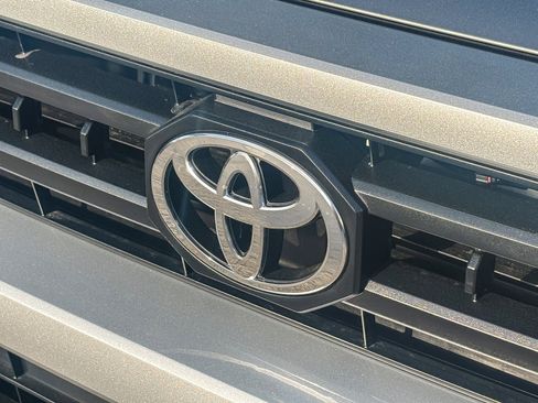 New 2026 Toyota 4Runner SR5 image 10