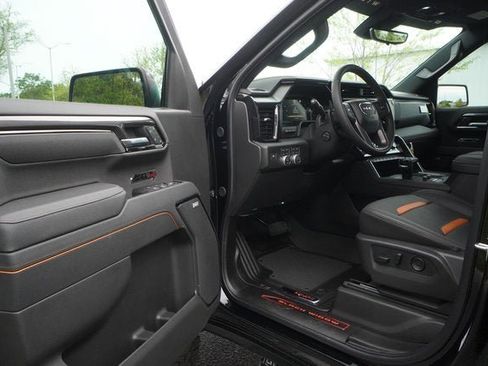 New 2026 GMC Sierra 1500 AT4 w/ AT4 Premium Package AWD/4WD image 15
