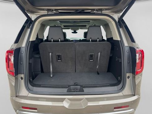 Used 2023 GMC Acadia Denali w/ Denali Ultimate Package image 5