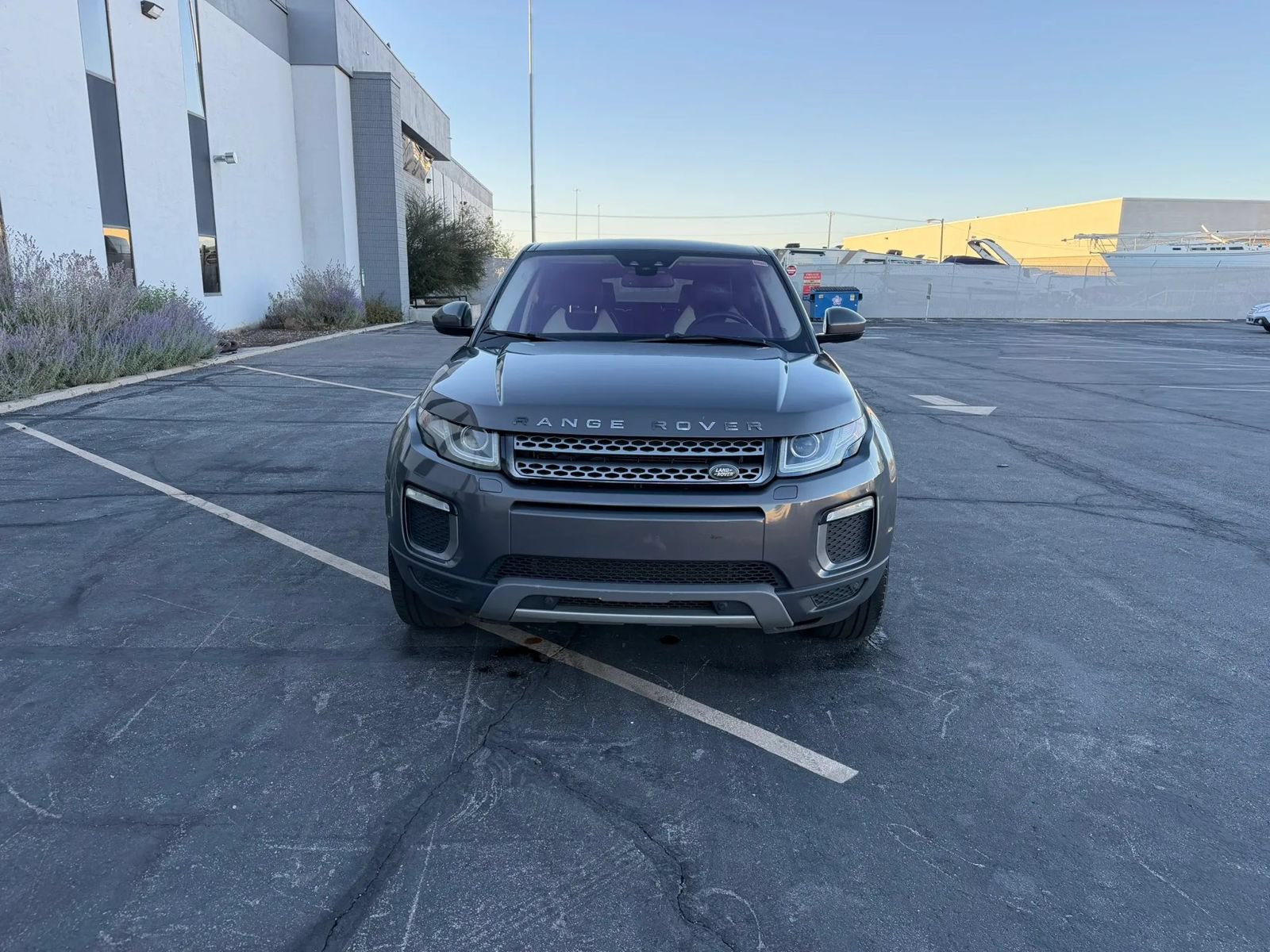 Used 2016 Land Rover Range Rover Evoque SE AWD/4WD image 8