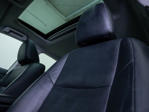 Used 2014 Lexus ES 350 w/ Luxury Package image 19