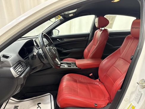 Used 2020 Honda Accord Sport image 12