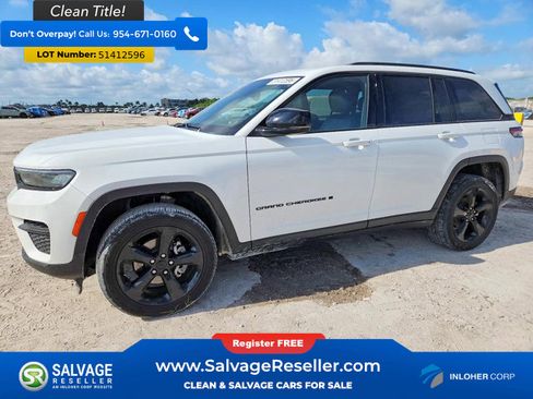 Used 2023 Jeep Grand Cherokee Altitude AWD/4WD image 1