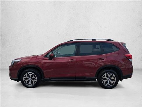 Used 2020 Subaru Forester Premium image 9