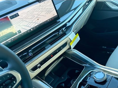 New 2026 BMW X6 M60i image 28