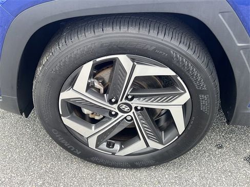 Certified 2023 Hyundai Tucson Limited image 12