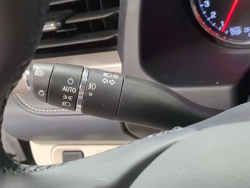 Used 2023 GMC Acadia Denali w/ Denali Technology Package AWD/4WD image 33